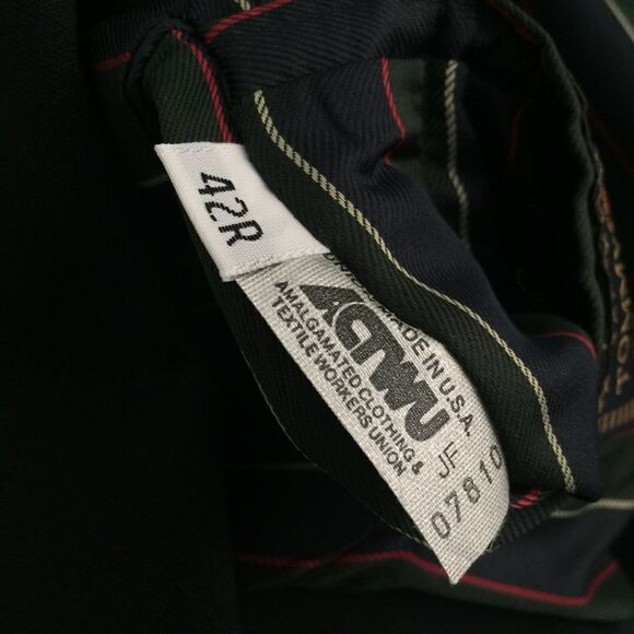 Vintage Tommy Hilfiger Dillards Navy Blue 3 Button Blazer Made in USA Size 42R - Picture 7 of 8